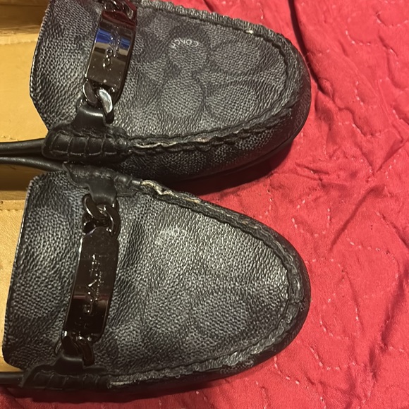 Coach loafers worn a few times but in great condition - Picture 2 of 4